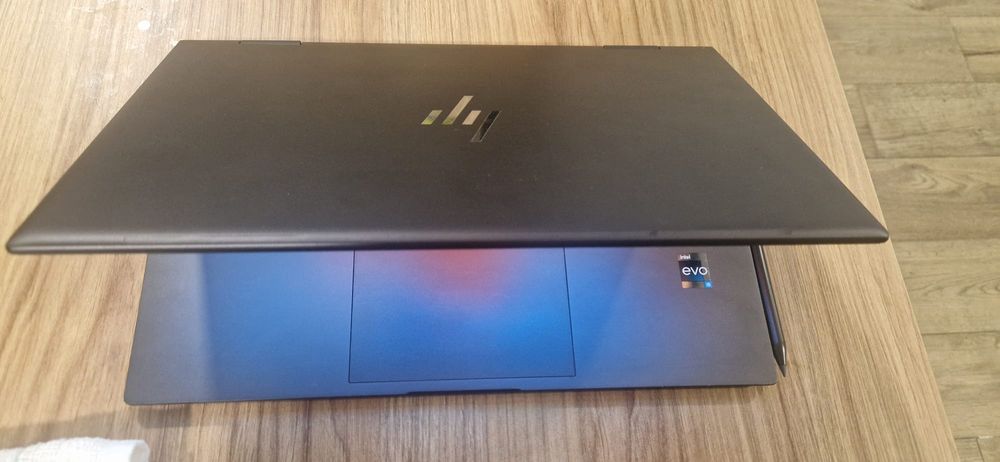 Computador Portátil HP Envy x360 2-1