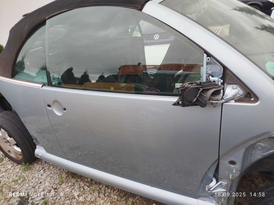 VW New Beetle Cabrio 1Y0 2002r-2010r drzwi lewe prawe
