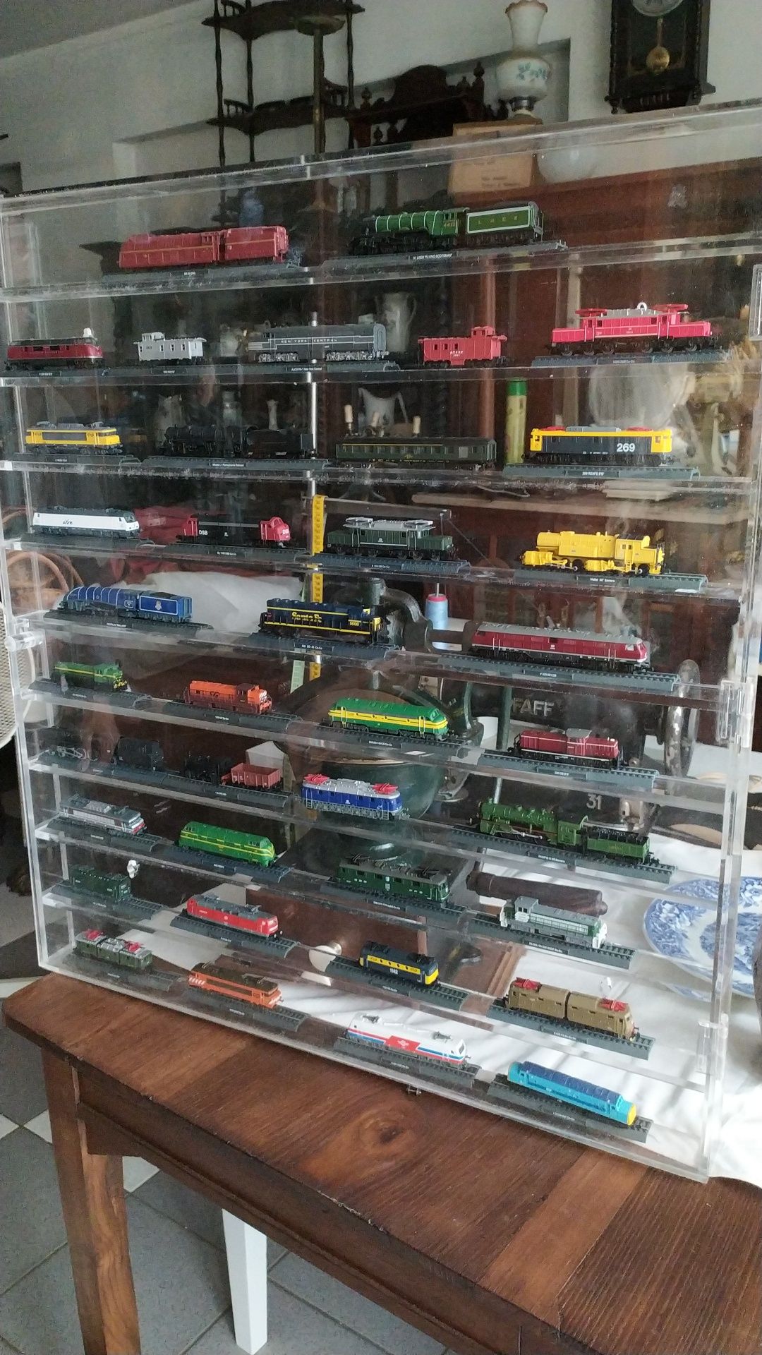 Comboios 1:60 variedade