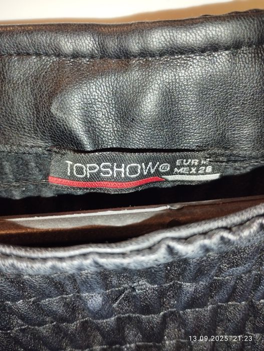 Плаття чорне, розмір 44.