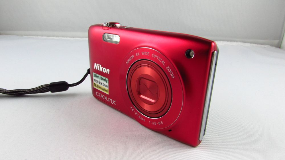 NIKON - Aparat Cyfrowy Coolpix S3200