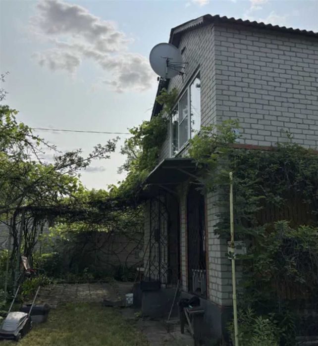 Продам дом -дачу в Рай-Еленовке. Участок 9 сот. Все приватизировано.TB