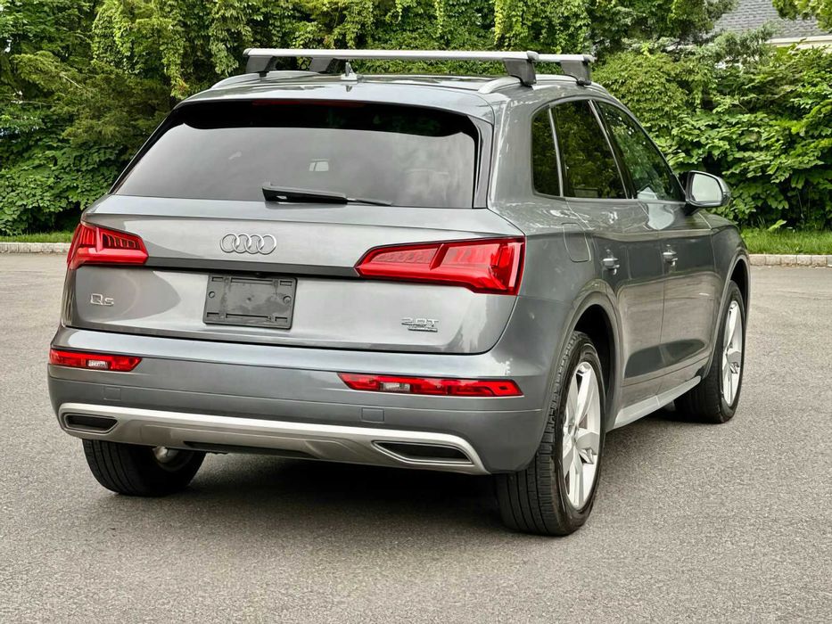 Audi Q5      2018