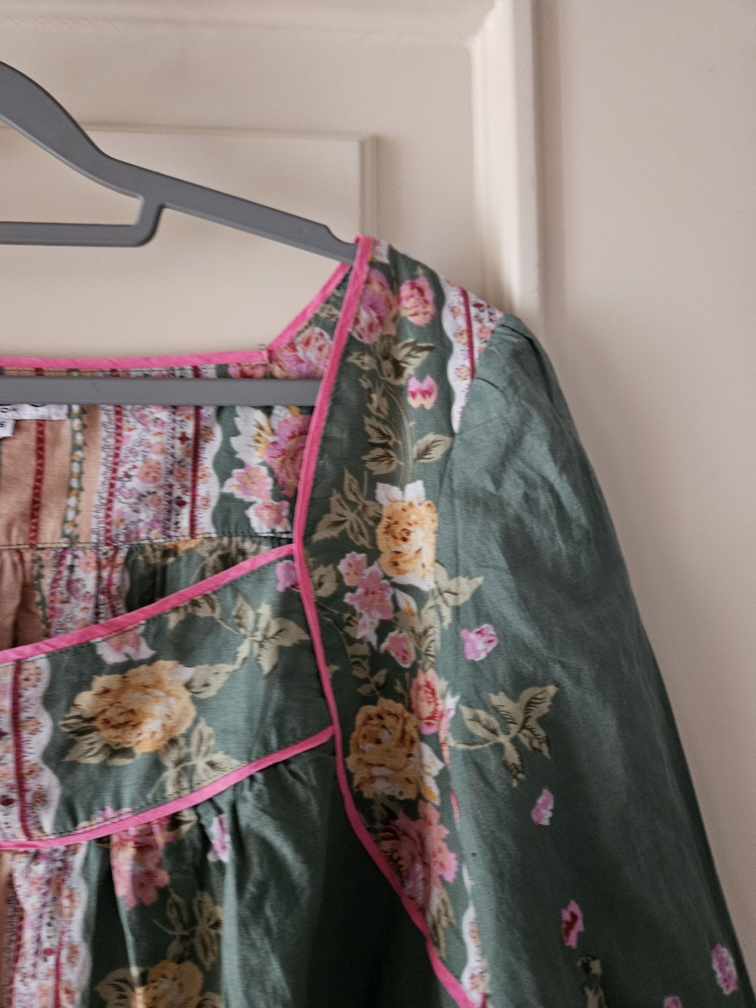 Modna, zwiewna sukienka w stylu boho r  16/44/XXL