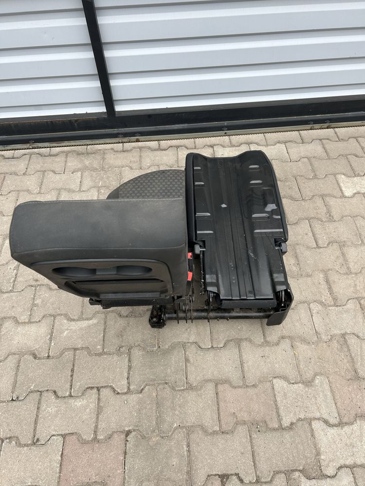 Ford Transit Connect MK2 lift fotel kierowcy dwójka pasażera