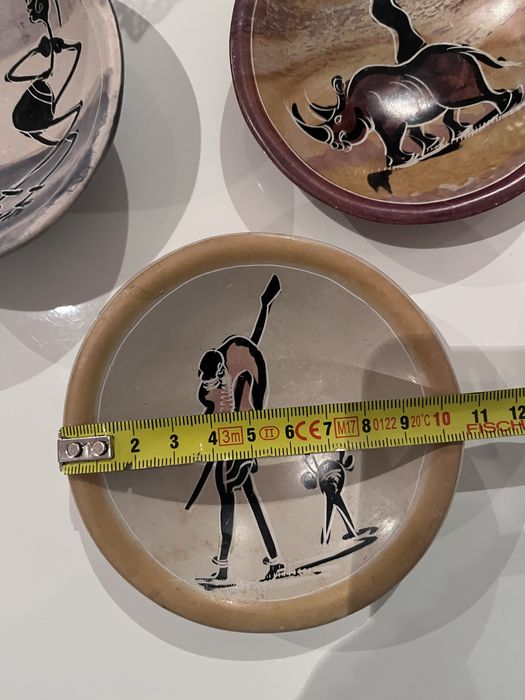 Conjunto de 3 pratos pintados à mão