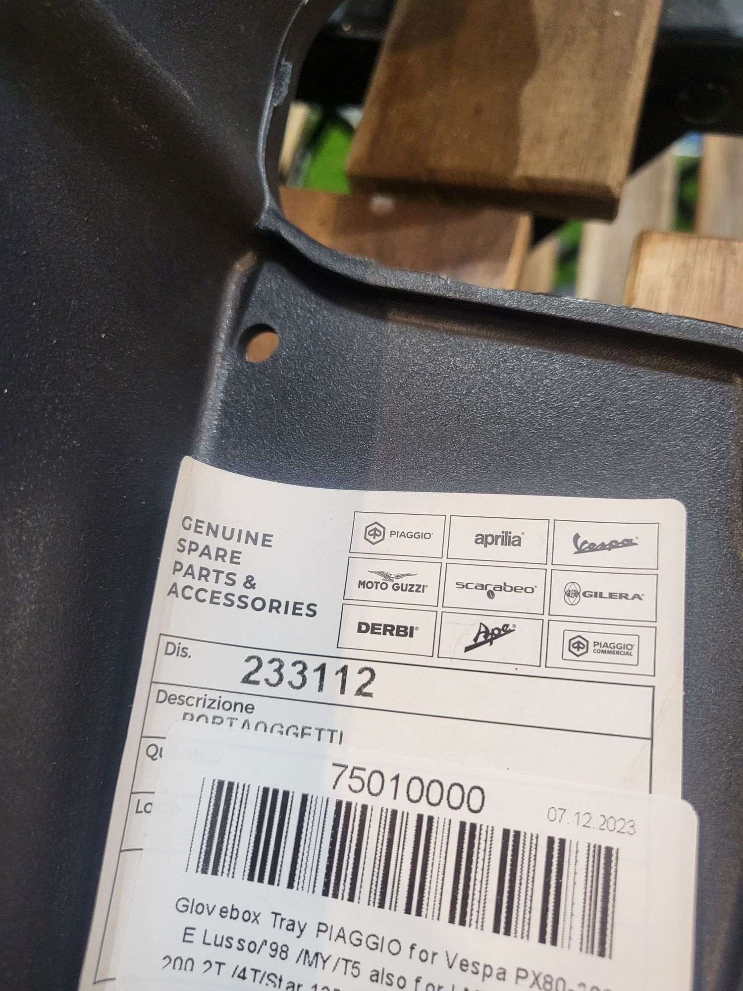 Suporte porta luvas para vespa todas as px ou T5