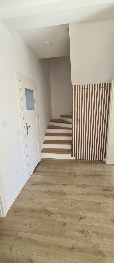 Nowy dom w zabudowie bliźniaczej 120m2