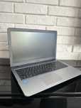 Laptop ASUS R541N