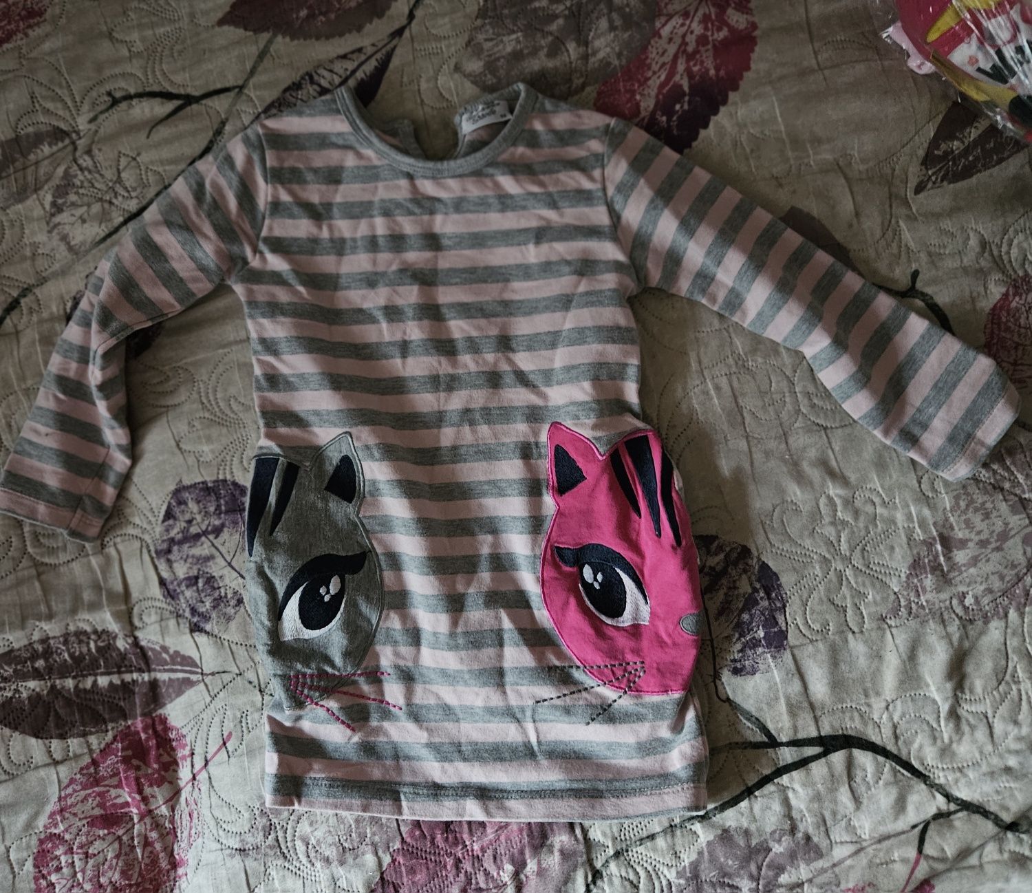 Продам одежда для девочка