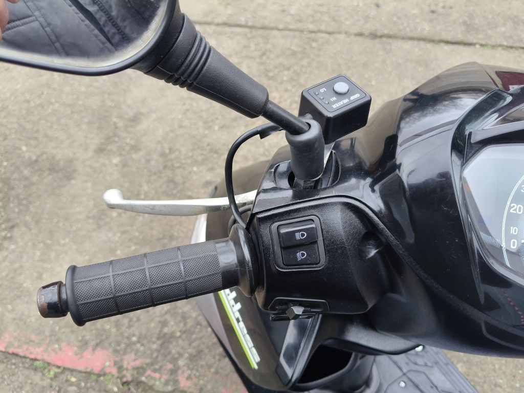 Продам Suzuki Adress 125 i.2018 г..