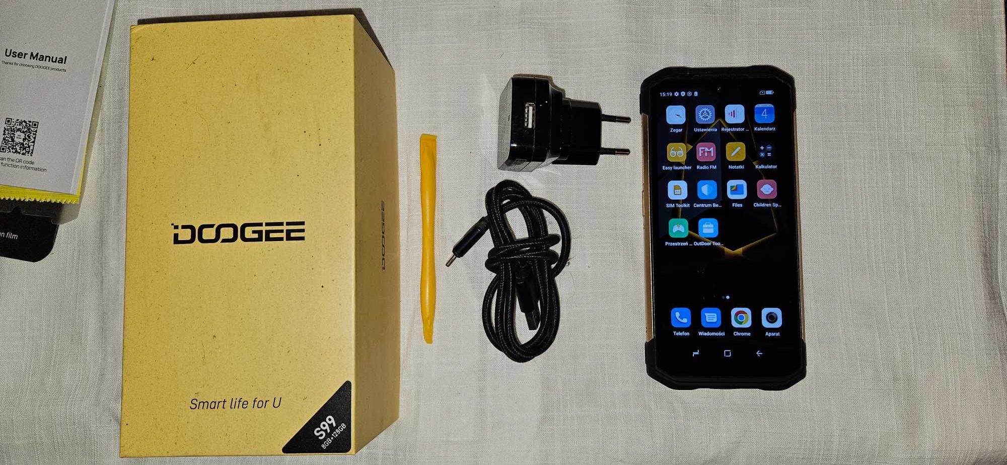 Pancerny telefon DOOGEE S99