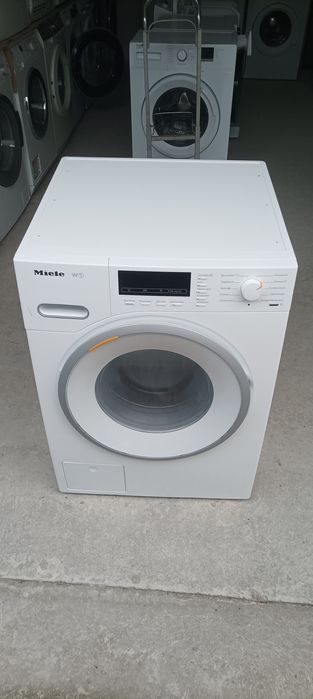 Пральна машина Miele W1