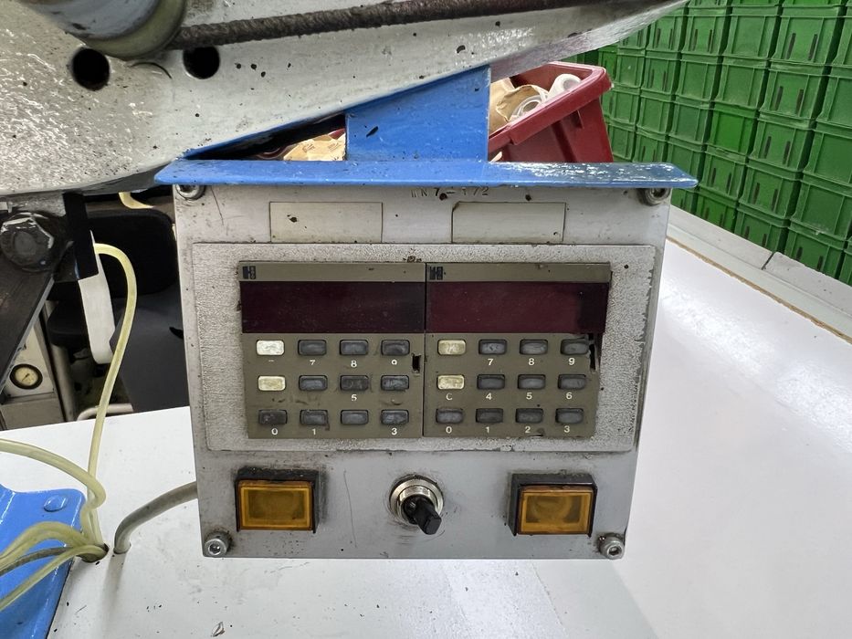 Maquina referenciar calçado