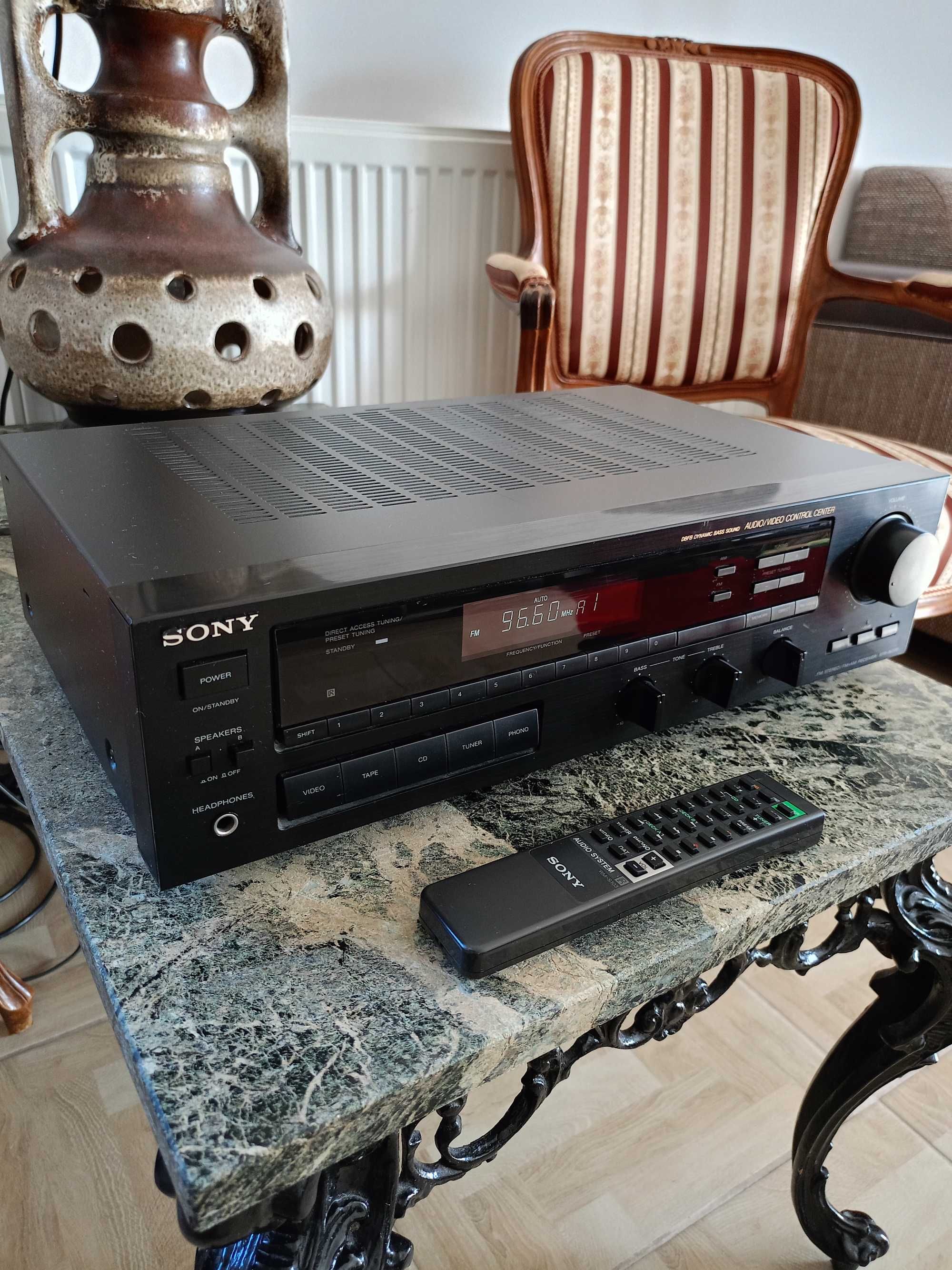 Amplituner Wzmacniacz SONY STR-AV370 z pilotem.