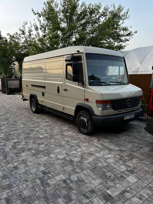 Mercedes-Benz Vario614