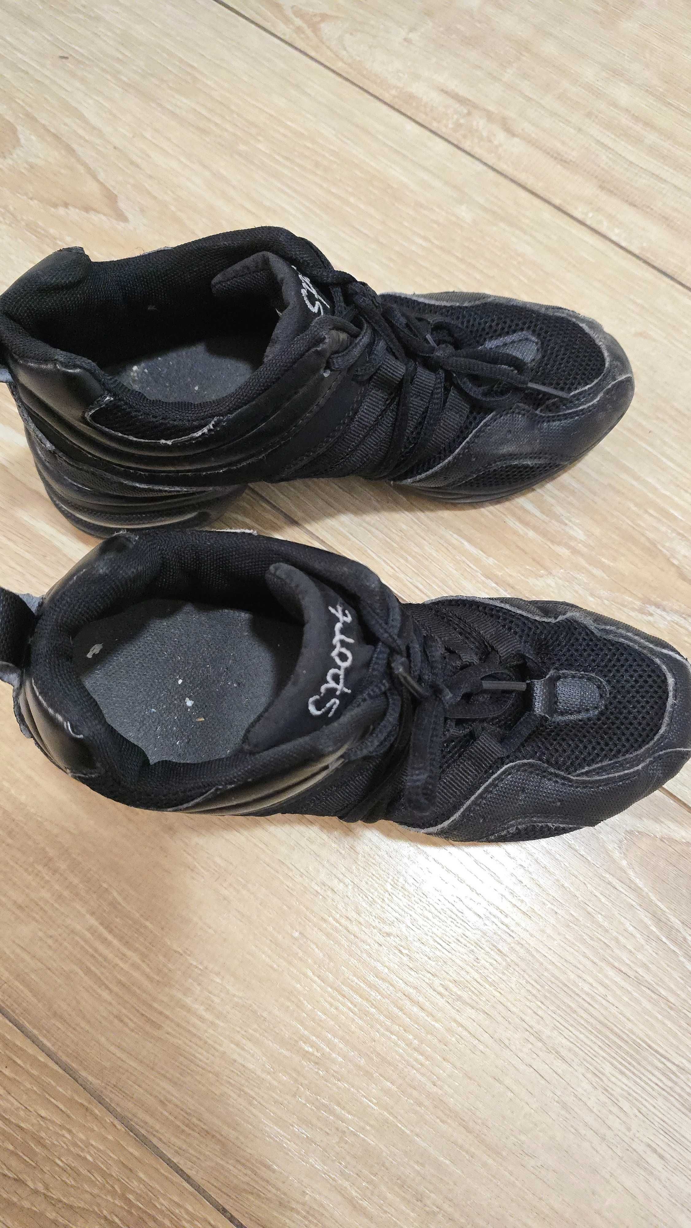 Buty do tańca, jazzówki 37