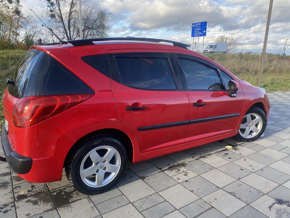 Продам PEUGEOT 207SW 1.4  12.2007