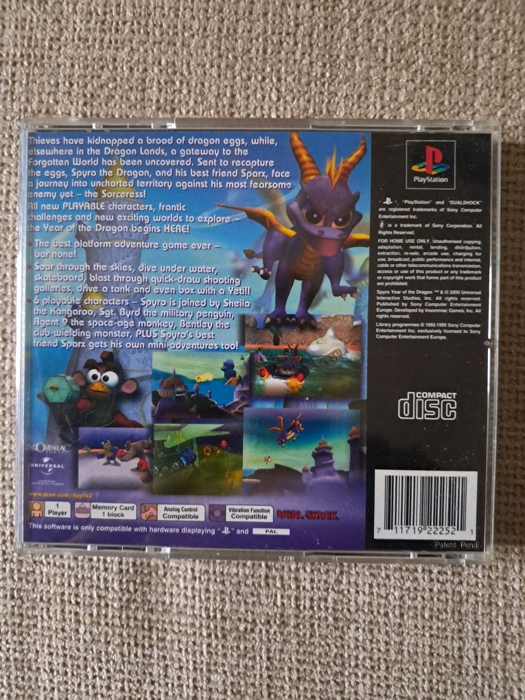 Spyro Year of the Dragon PlayStation 1