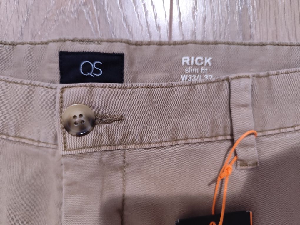 QS S.Oliver Spodnie Męskie Slim Fit Model Rick casual codzień piaskowy