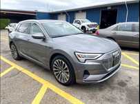 Шрот ауді етрон Аавторозборка audi etron 55 двері крила капот бампер