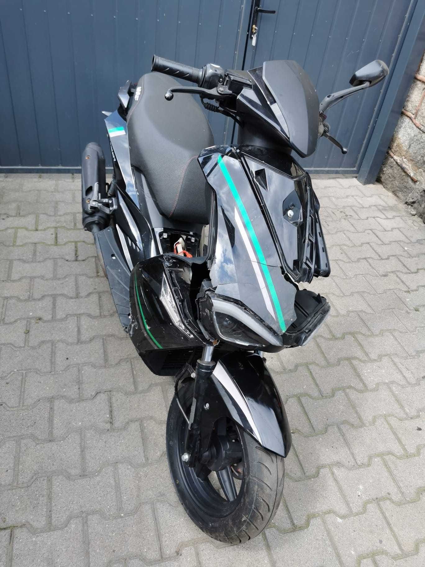 Skuter IMF ULTIMATT 2023R 4184km Junak, Barton