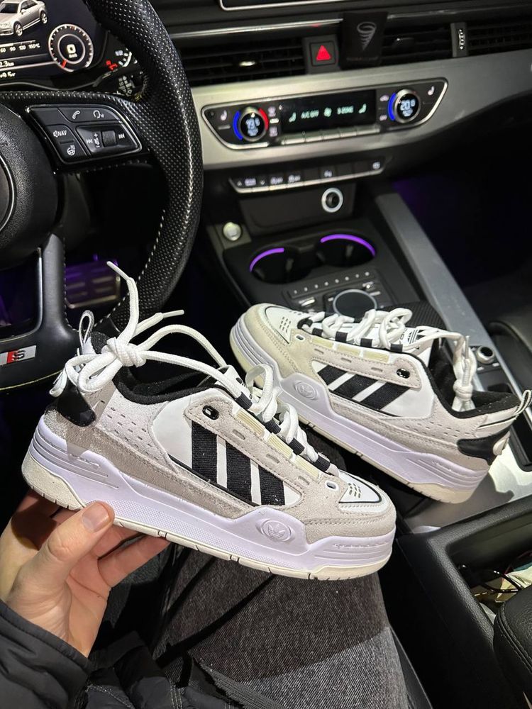 Кросівки жіночі Adidas ADI2000 Black Beige 36-40