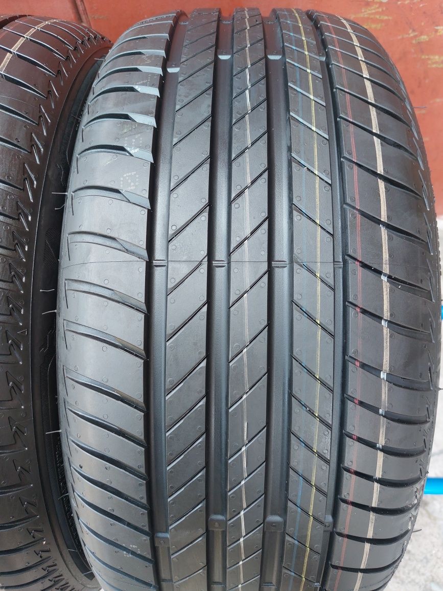 225/45/17 R17 Bridgestone Turanza T005 4шт ціна за 1шт літо шини