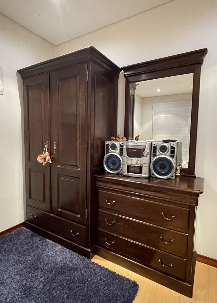 Quarto de Solteiro XL em Castanho