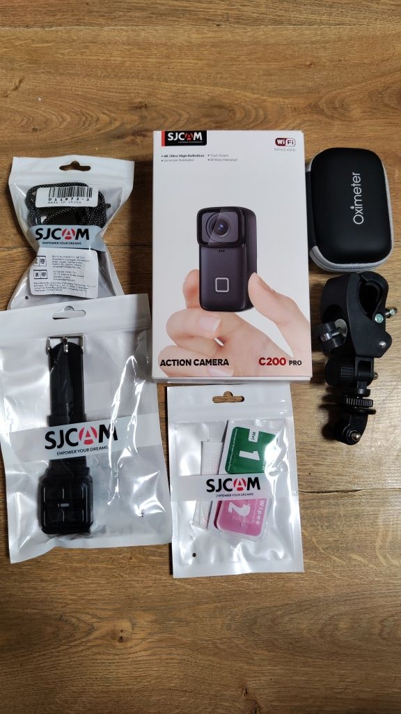 Экшн камера Sjcam 200 pro +sd 128 gb+аксесуары