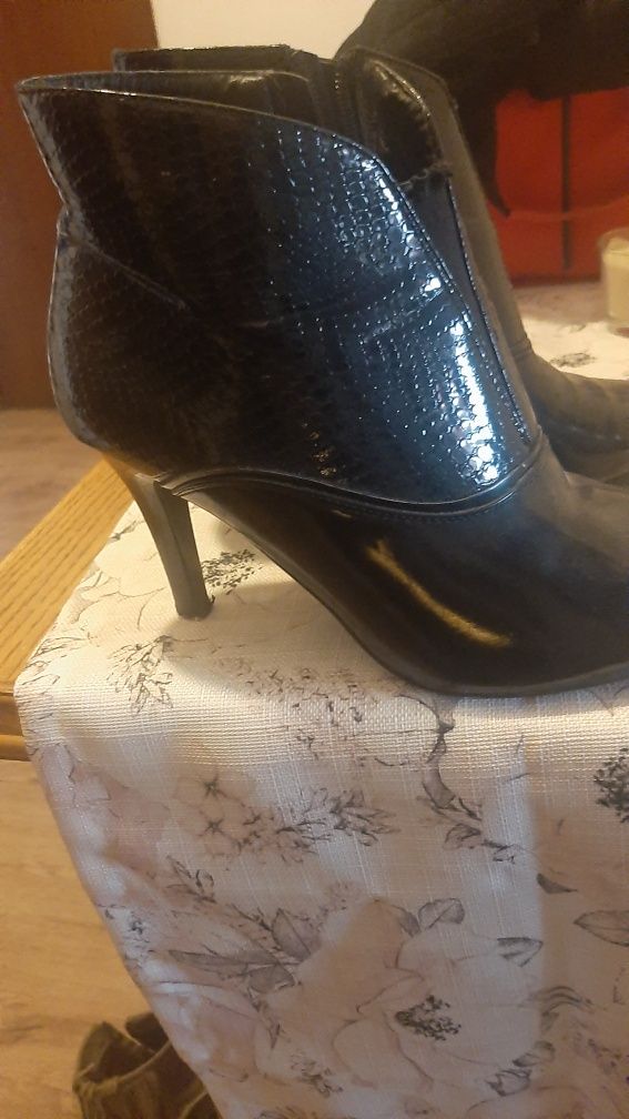 Buty damskie zamienię na toffifi I Ptasie mleczko