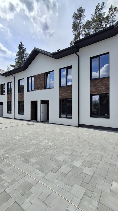 Сучасний таунхаус в топовій локації Ірпеня!