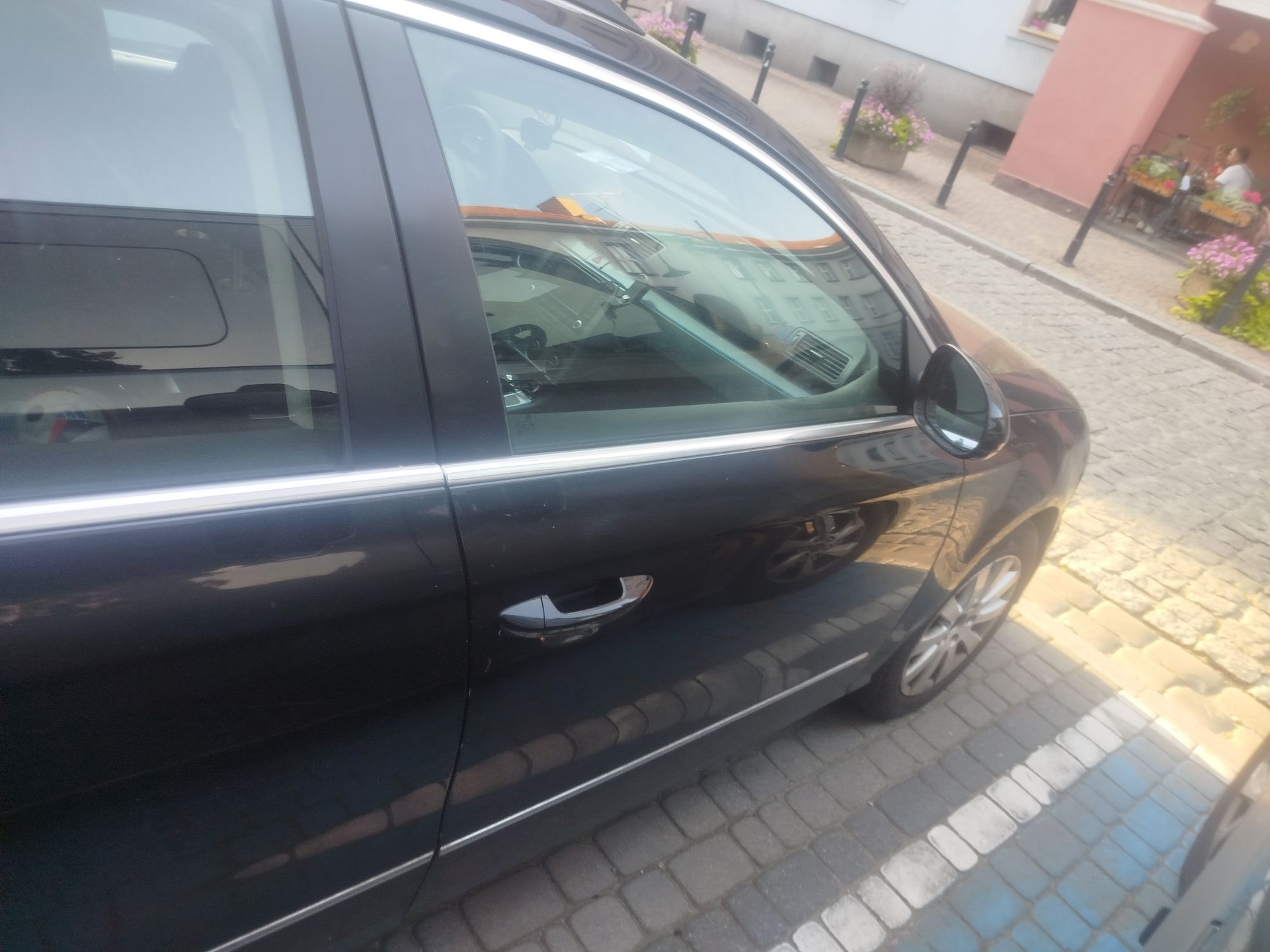 Sprzedam Passat b6 Uszkodzony