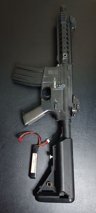 Игрушечный автомат AR-15