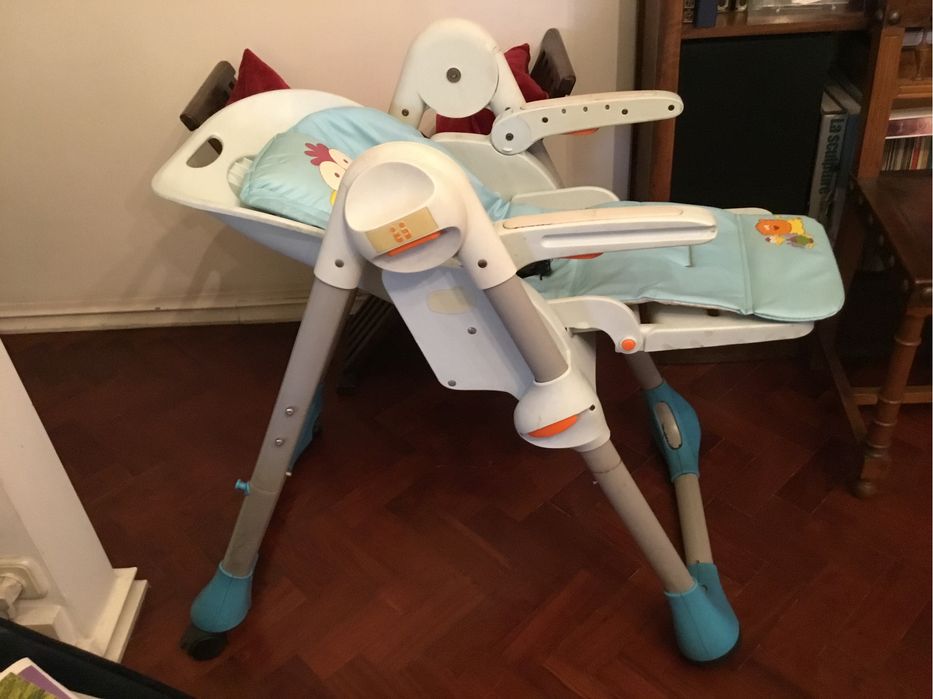 Cadeira refeição bebé