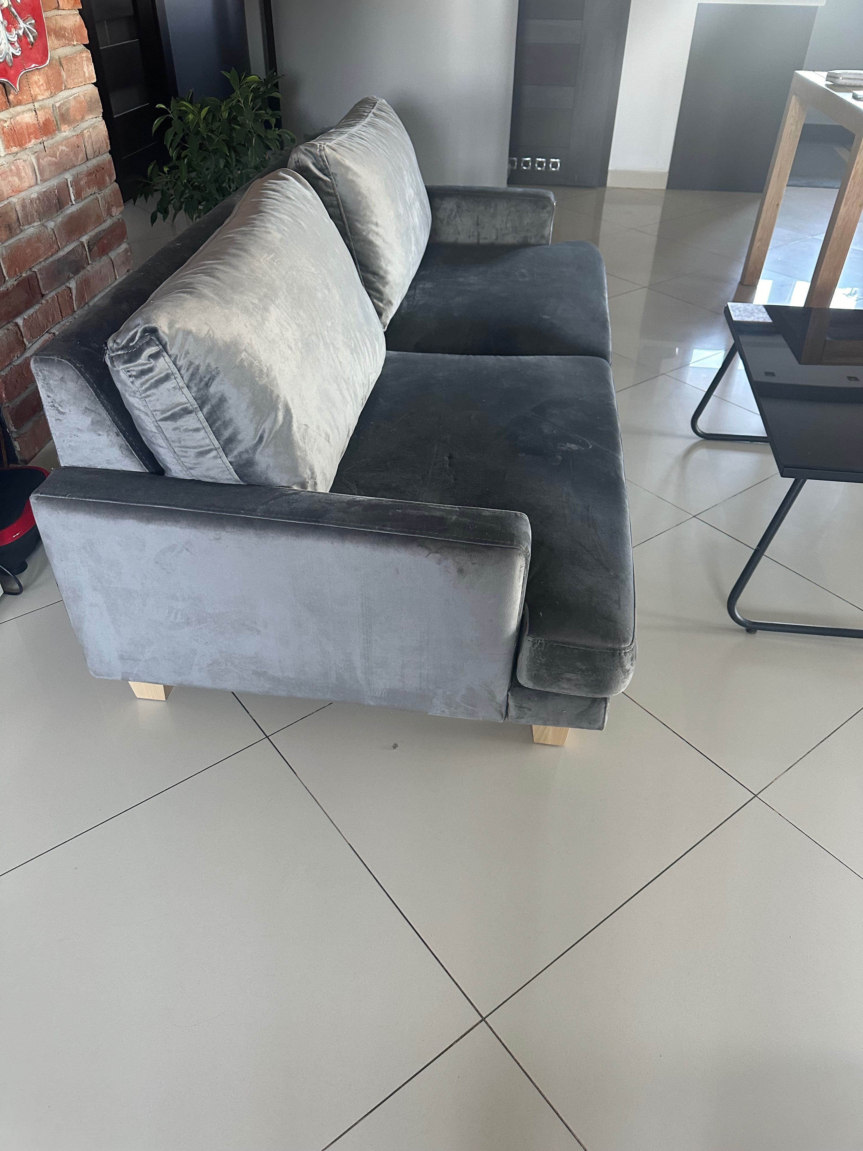 Sofa bdb stan z poduchami