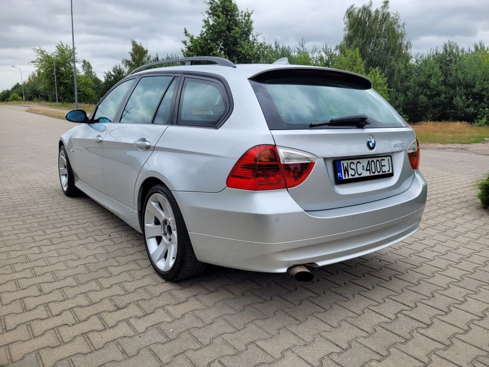 Bmw e91 benzyna manual navi wie. Kierownica czujniki m e90 320i 3