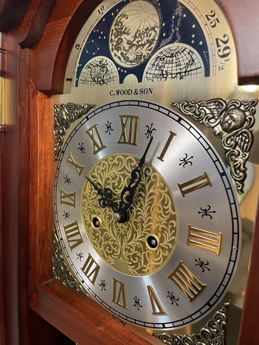 Zegar drewniany stojący(Grandfather clock).