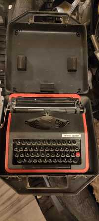 Maszyna do pisania hebros 1300f