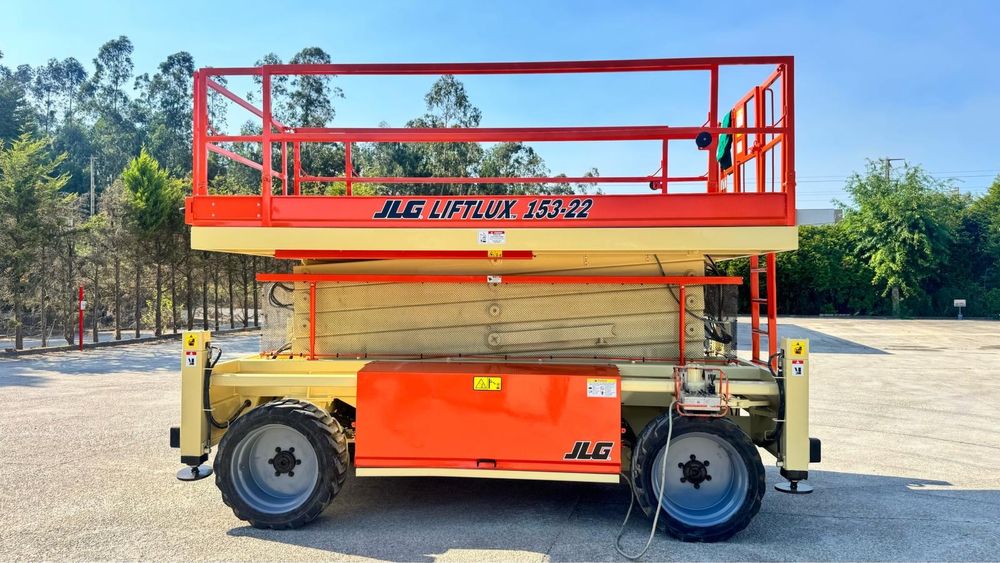 Maquina Tesoura JLG 153-22