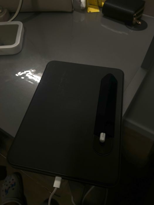 Capa magnetica com teclado pro ipad