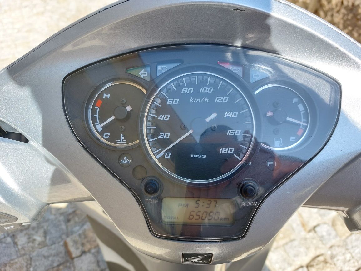 Vendo scooter Honda sh300i