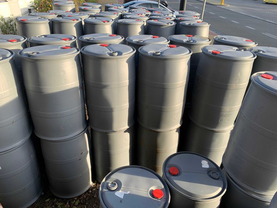 Beczki plastikowe 200l UN#czyste#pomosty# dwa korki#transport Śląsk