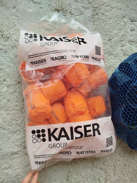 Монтажні коробки KAISER