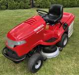 Kosiarka traktorek Honda 2417
