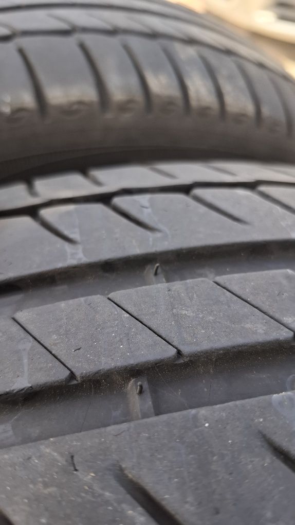 Pneus Michelin 225/55 R16 60%piso