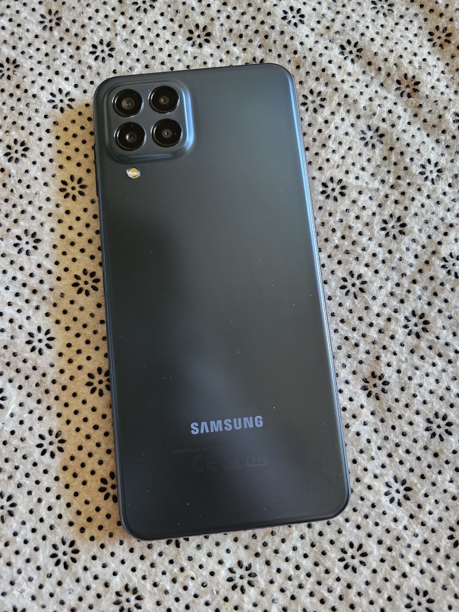 Samsung galaxy M33 6/128 как новый