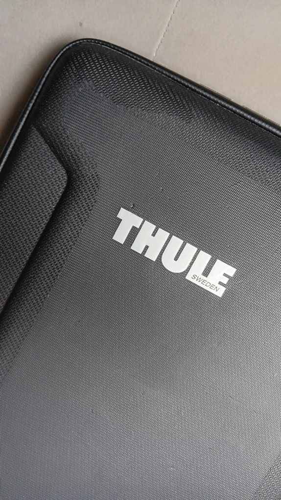 Capa Portátil Thule 15'