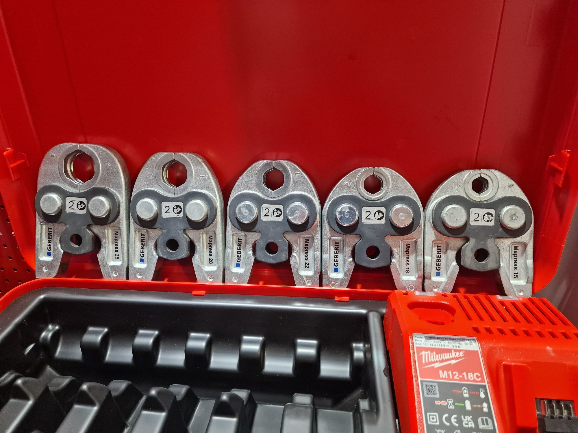 Zestaw Geberit ACO 203 Milwaukee M18 BLHPT Mapress Novopress Rems Hilt