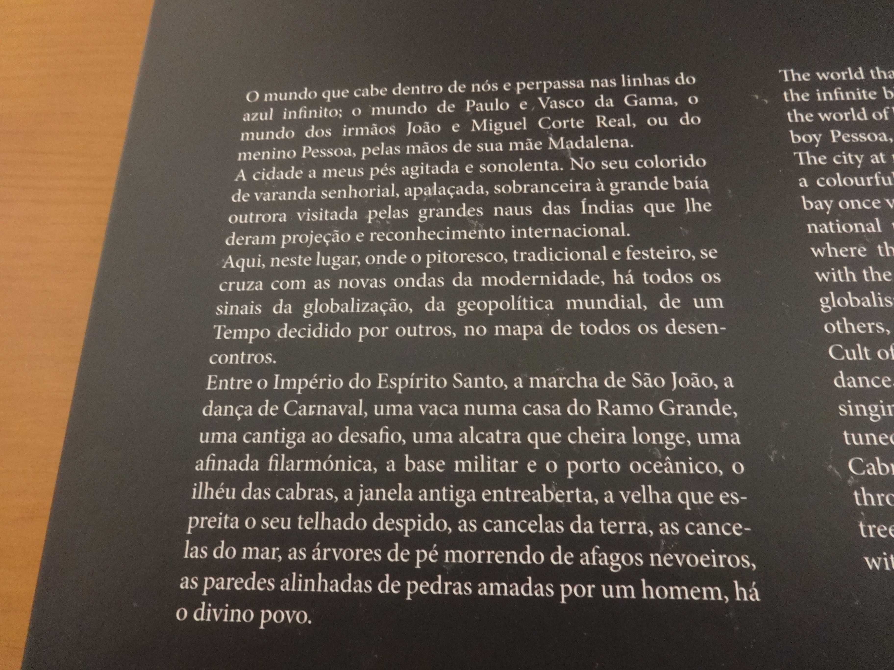 Livro "Açores – O Poema da Luz”